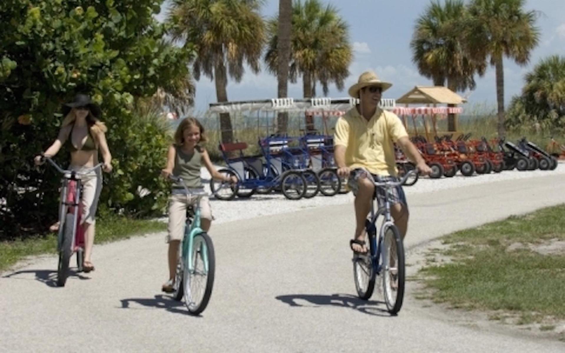 Affordable Two Bedroom Tropical Condo - Private Beach, Pools, Hot Tub St. Petersburg Extérieur photo